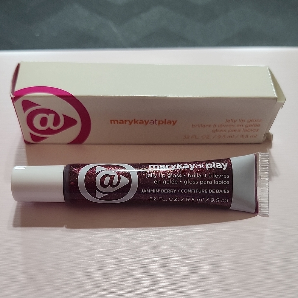 Mary Kay at Play Jelly Lip Gloss - Jammin Berry